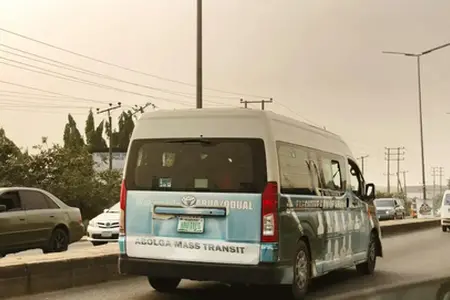 Slovakya araç trafiği ve vi̇nyet satın alma