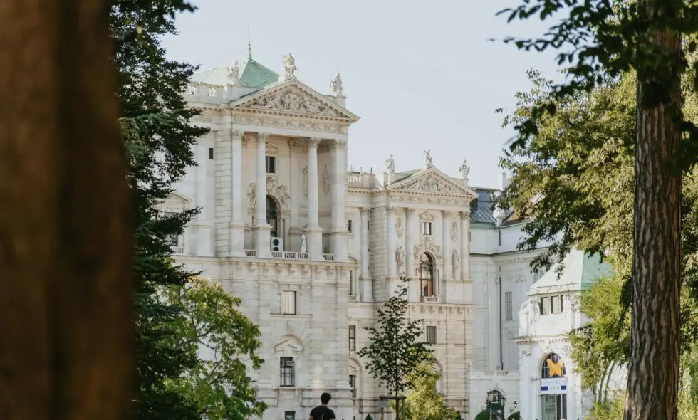 Călătorie în Austria pe autostradă – Achiziționarea vignetăi și destinații turistice
